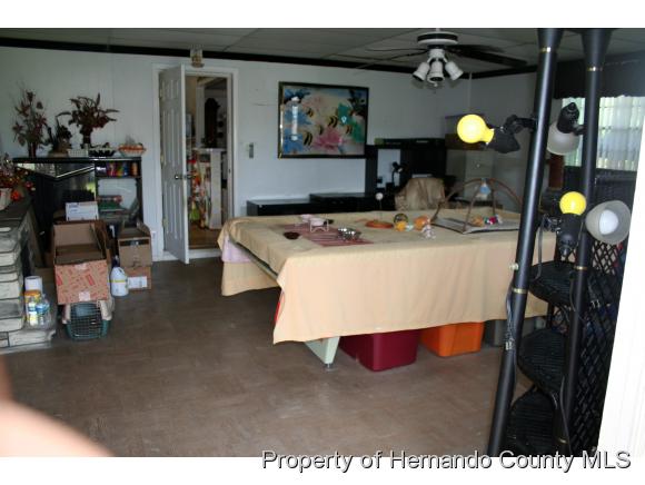 18442 US HIGHWAY 41, Spring Hill, FL 34610