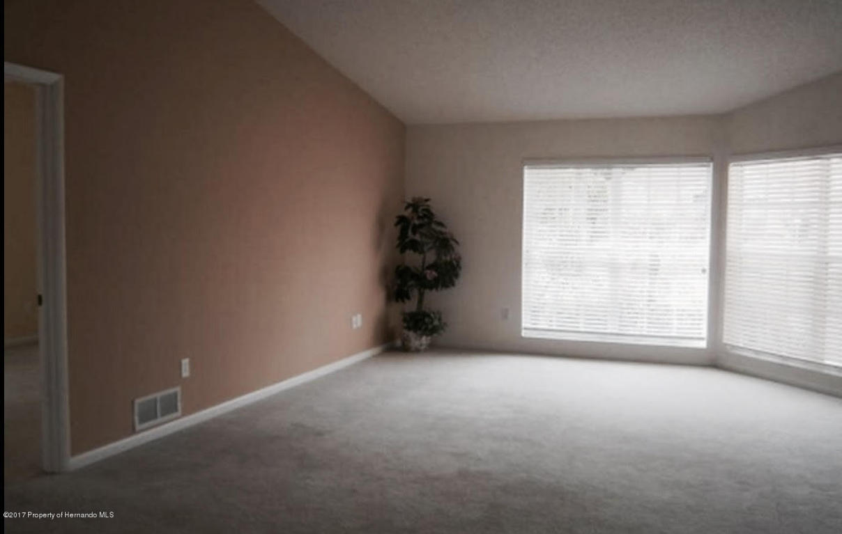 9389 Fox Hollow, Weeki Wachee, FL 34613