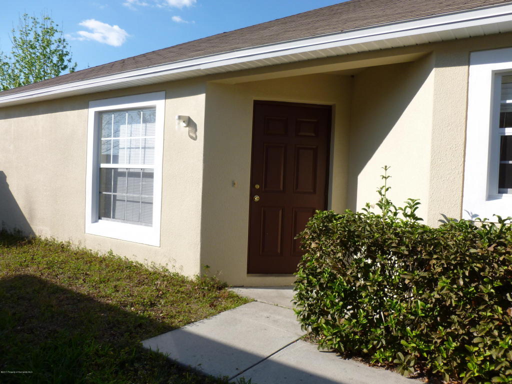 9088 Southern Charm Circle, Brooksville, FL 34613