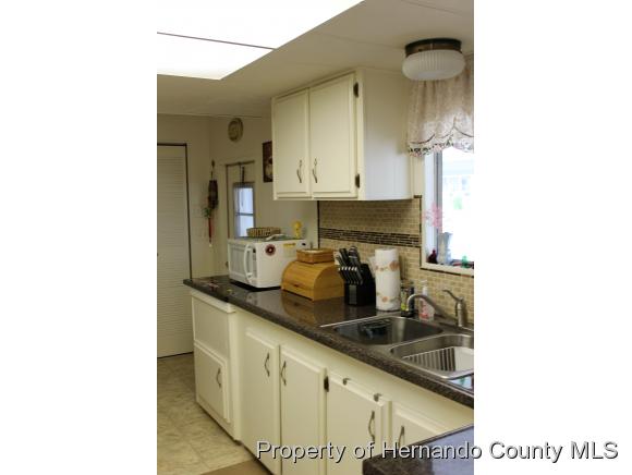 8342 HIGHPOINT BLVD, Brooksville, FL 34613