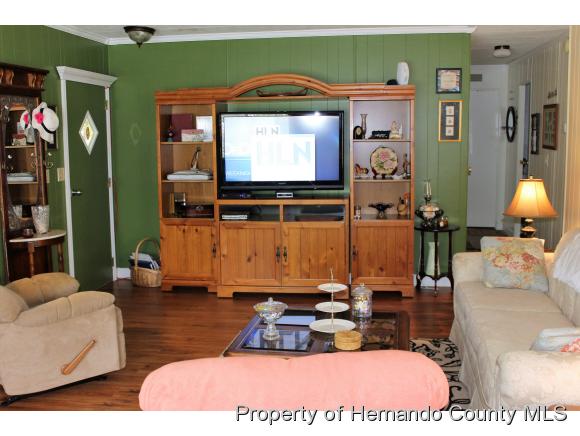 8342 HIGHPOINT BLVD, Brooksville, FL 34613