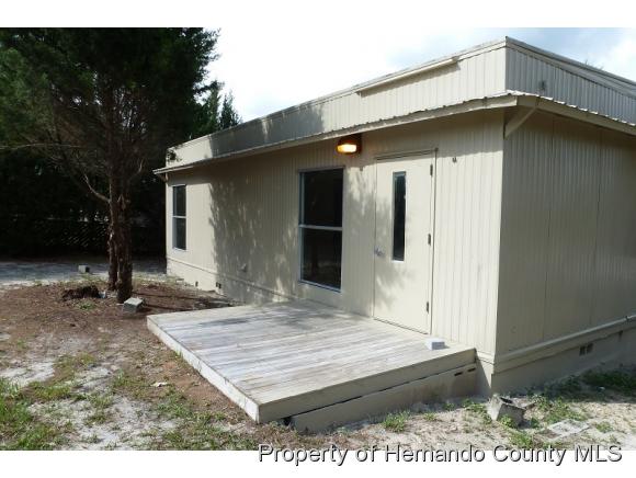 8037 FOLKSTONE ST, Weeki Wachee, FL 34613