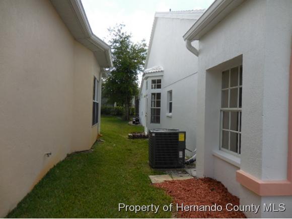 9294 NEW ORLEANS DR, Brooksville, FL 34613