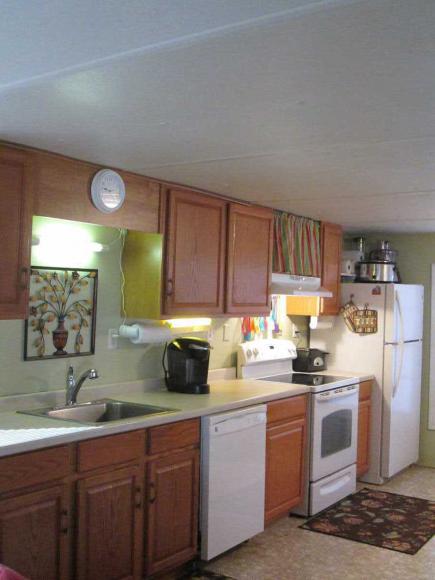 Orangewood Lakes Mobile Home Community6420 Sun Country DriveNew Port Richey, FL 34653