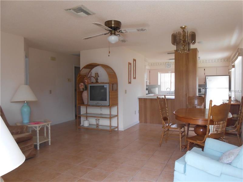 6632 HICKORYWOOD LANE, New Port Richey, FL 34653