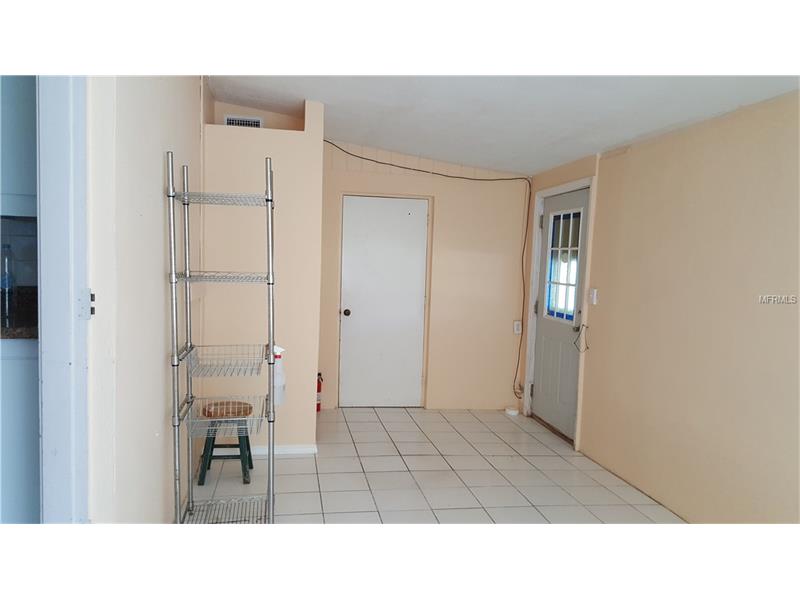6403 FLORIDA AVENUE, New Port Richey, FL 34653