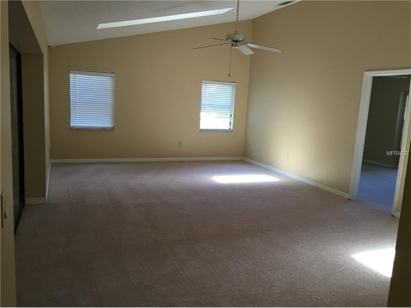 8604 KNOB HILL COURT, New Port Richey, FL 34653
