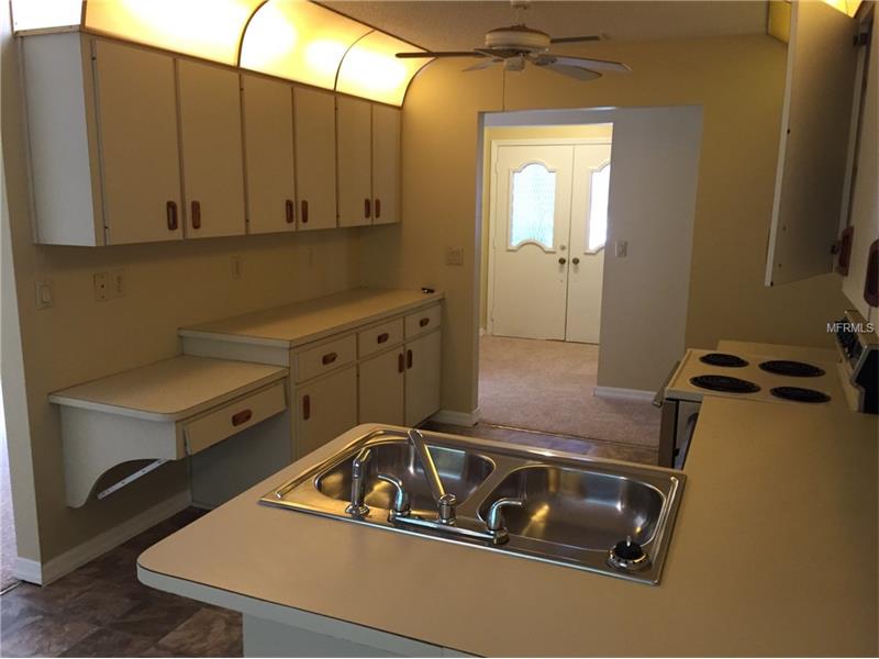 8604 KNOB HILL COURT, New Port Richey, FL 34653