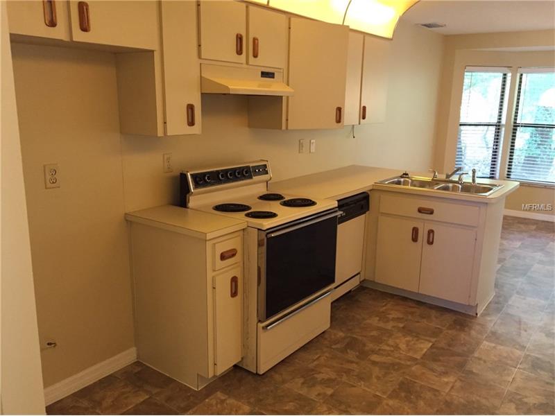 8604 KNOB HILL COURT, New Port Richey, FL 34653