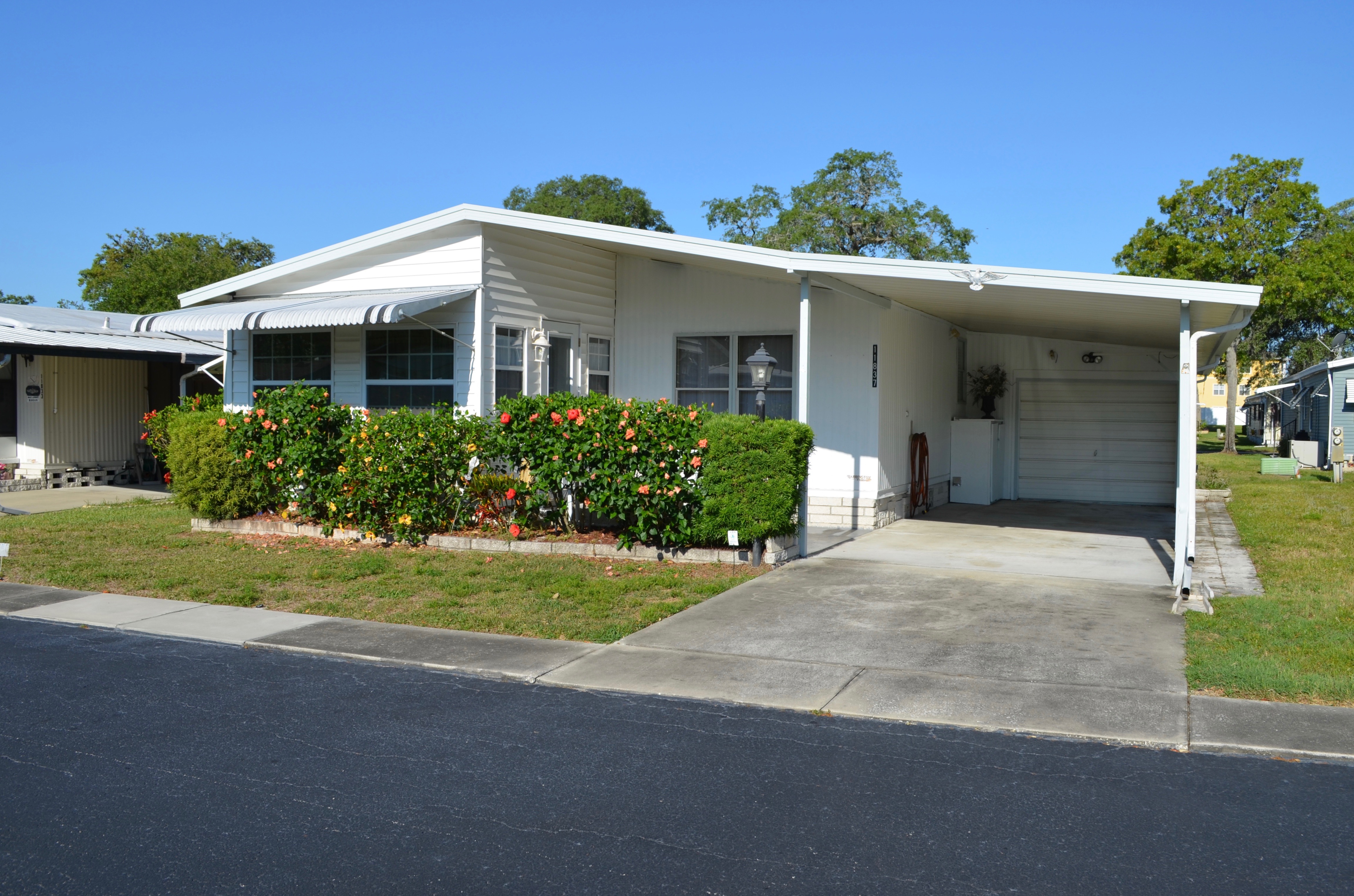 11837 Point Blvd., New Port Richey, FL 34654