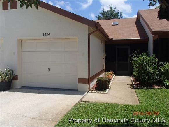 8224 Leafy Ct, Port Richey, FL 34668