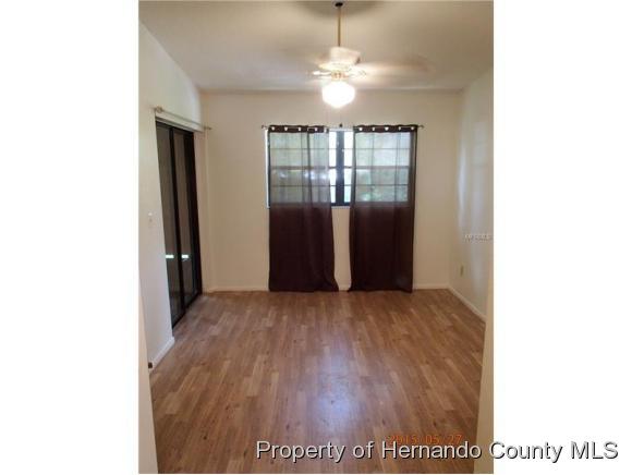 8224 Leafy Ct, Port Richey, FL 34668