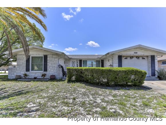 7332 VIENNA LN, Port Richey, FL 34668