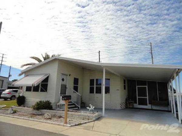 Suncoast Gateway Carefree Community8321 FlaxenPort Richey, FL 34668