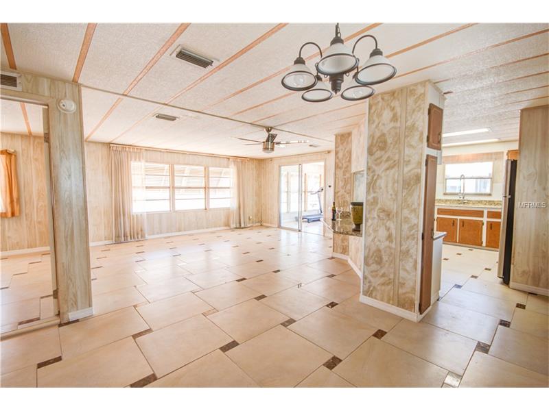 158 DOLPHIN DRIVE N, Oldsmar, FL 34677
