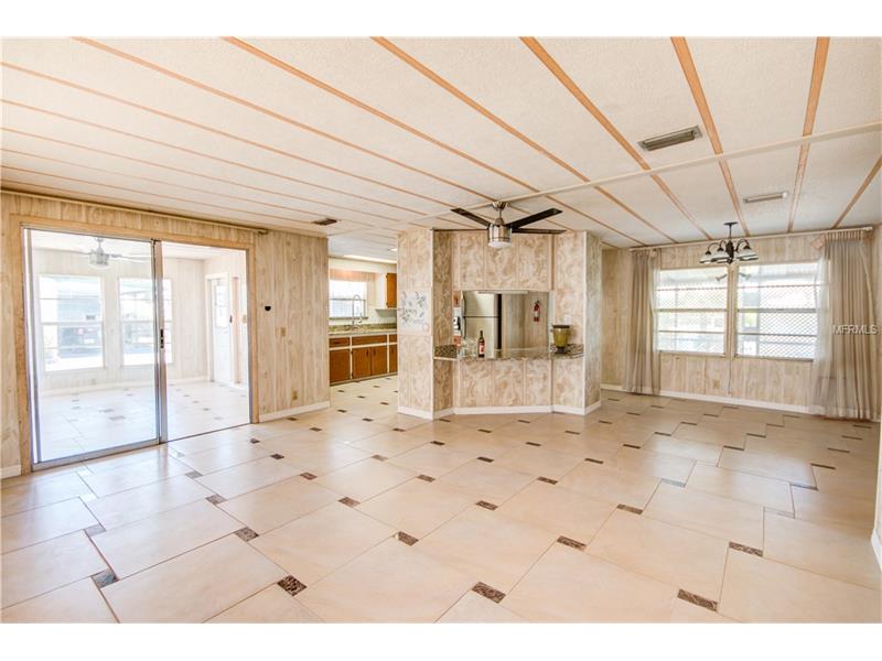 158 DOLPHIN DRIVE N, Oldsmar, FL 34677