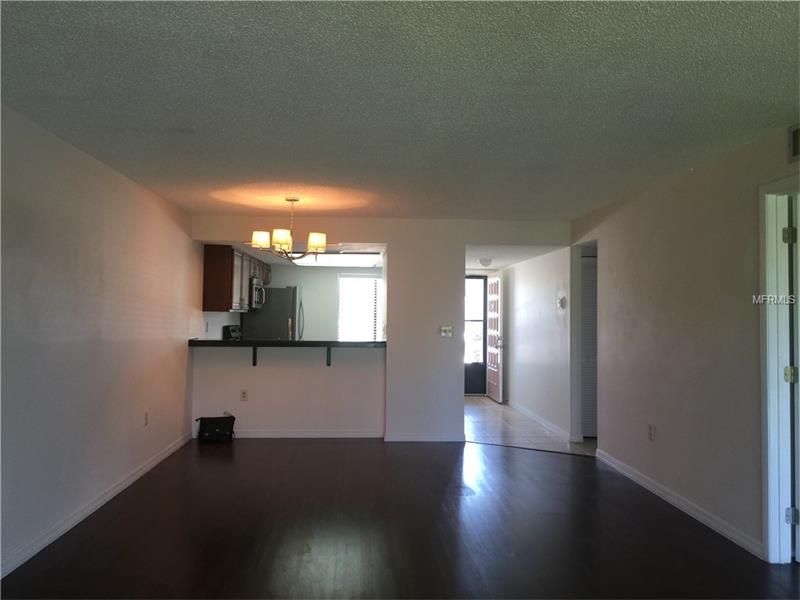 106 LAKEVIEW WAY, Oldsmar, FL 34677