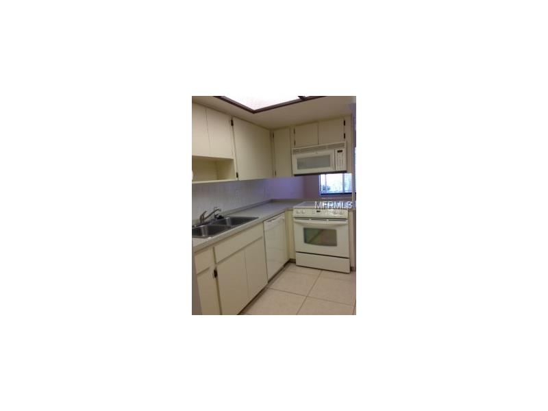 492 LAKEVIEW DRIVE, Palm Harbor, FL 34683
