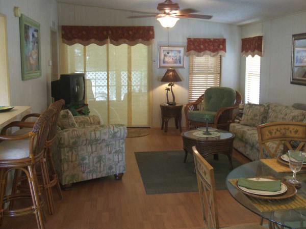 Tarpon Glen838 Egrets LaneTarpon Springs, FL 34689
