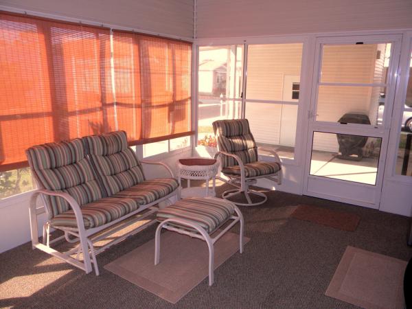 The Meadows353 Cary LaneTarpon Springs, FL 34689