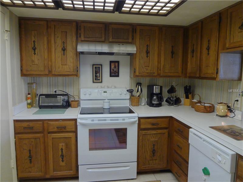 128 MARINER DRIVE, Tarpon Springs, FL 34689