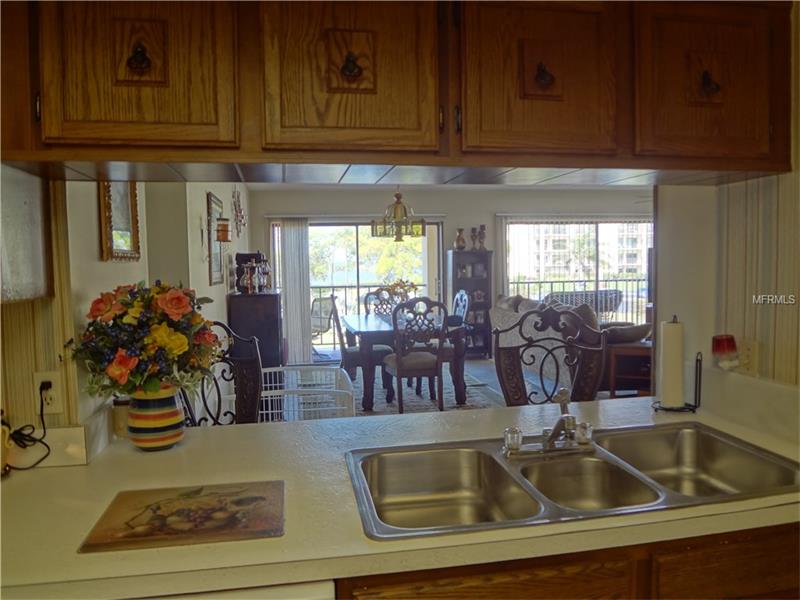128 MARINER DRIVE, Tarpon Springs, FL 34689