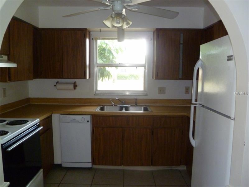 1708 FOX RUN DRIVE, Tarpon Springs, FL 34689