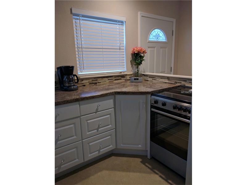 Tarpon Springs, FL 34689