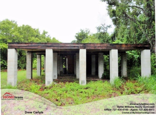 589 BERKLEY AVENUE, Tarpon Springs, FL 34689