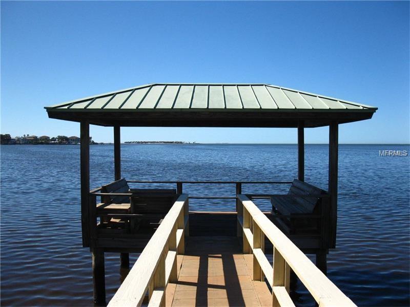 SANDPIPER POINTE COURT, Tarpon Springs, FL 34689