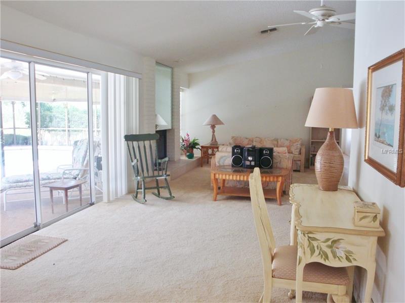 2817 Windridge Dr, Holiday, FL 34691