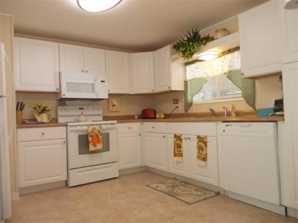 Bay's End Manor3432 State Road 580, #428Safety Harbor, FL 34695