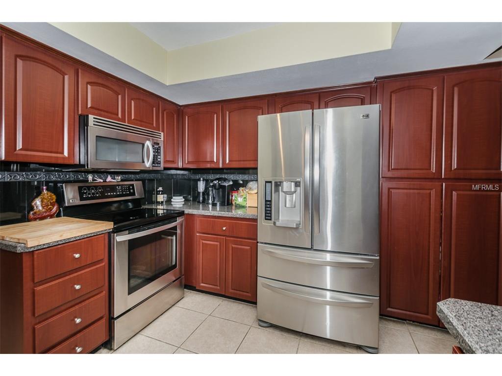 2124 Flamingo Pl, Safety Harbor, FL 34695