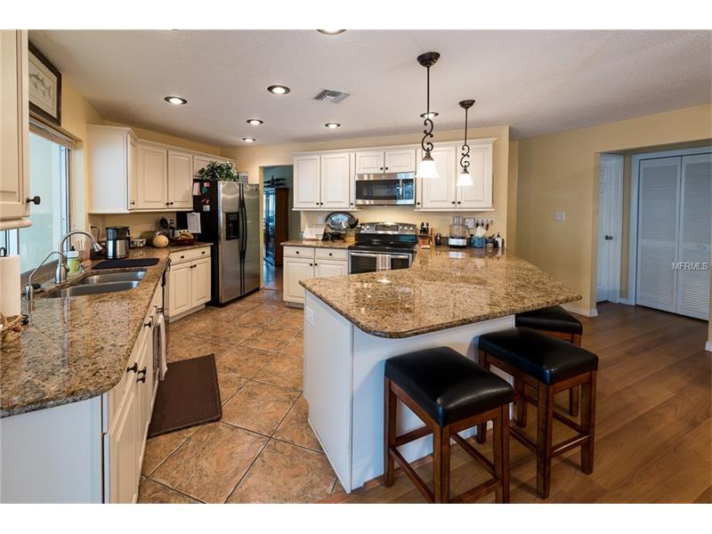 101 CHESTNUT CIRCLE, Safety Harbor, FL 34695
