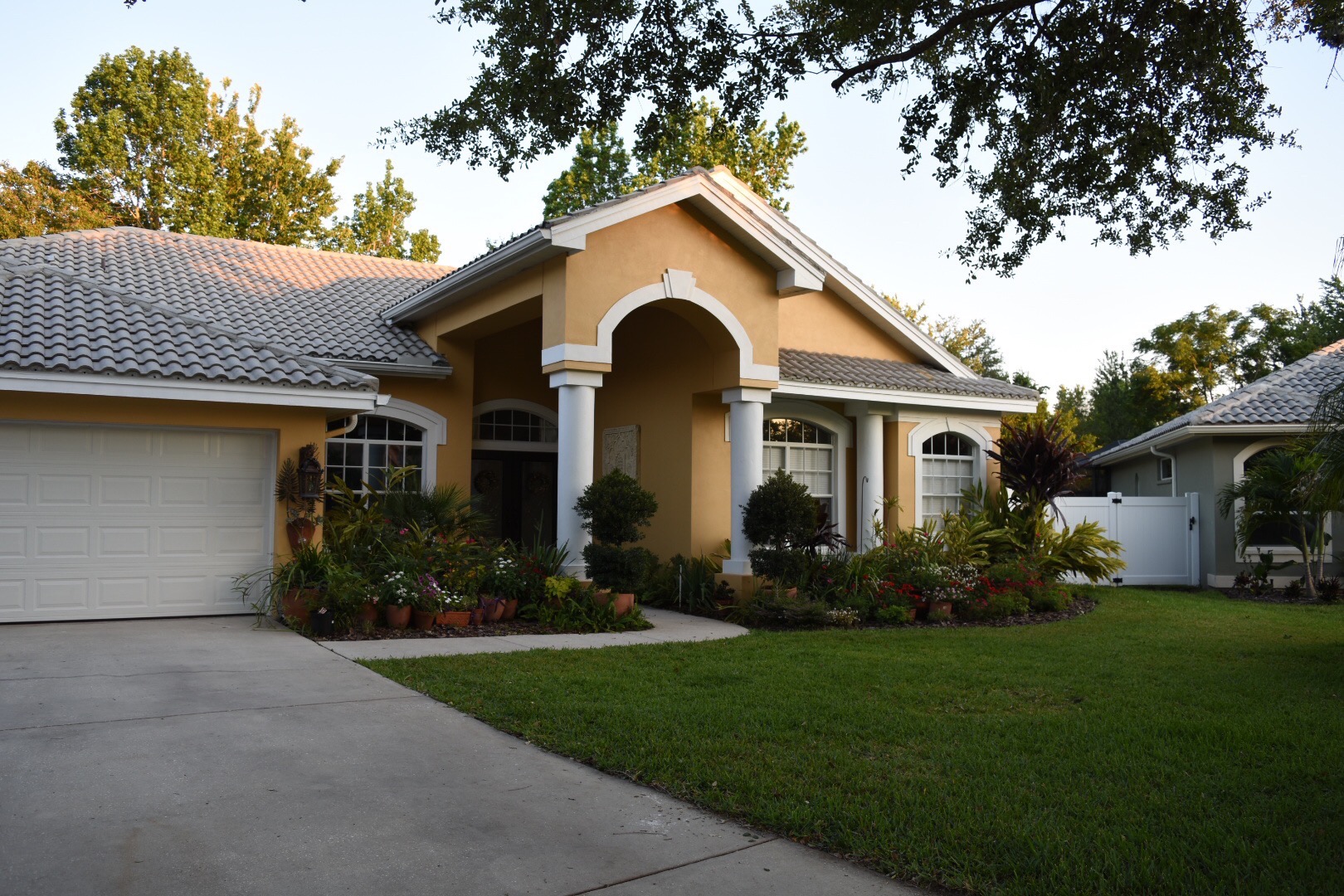 1719 Anglers Ct, Safety Harbor, FL 34695