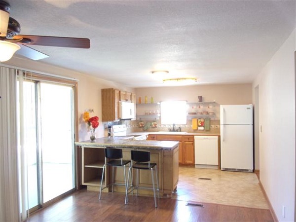 Bay's End Manor3432 State Road 580, #452Safety Harbor, FL 34695