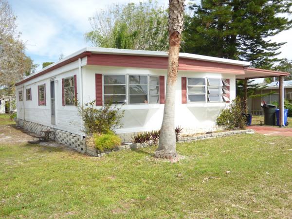 Lone Pine Ridge Mobile Home Park73 Lone Pine AvenueDunedin, FL 34698