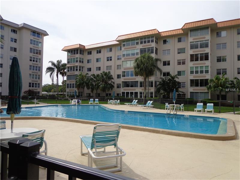 632 EDGEWATER DRIVE, Dunedin, FL 34698