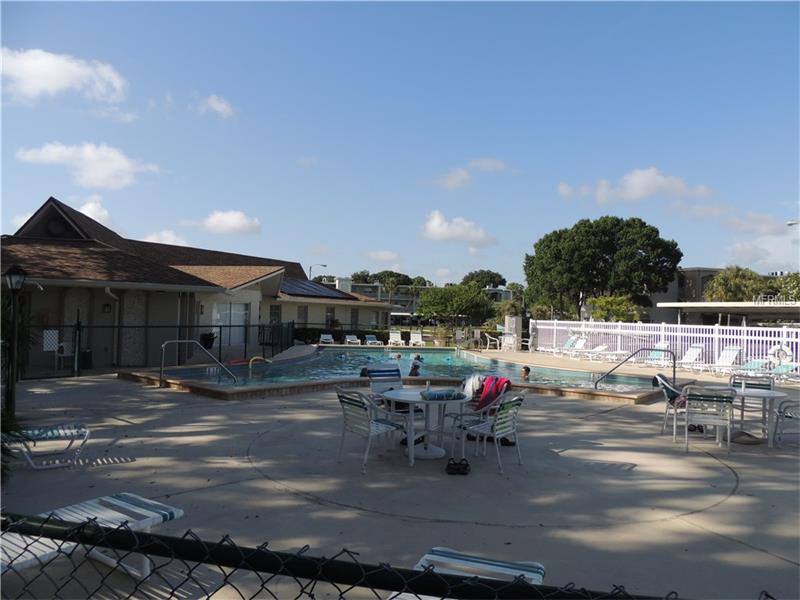 946 VIRGINIA STREET, Dunedin, FL 34698