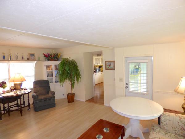 Lone Pine Ridge Mobile Home Park66 Lone Pine Avenue, Lot 66Dunedin, FL 34698