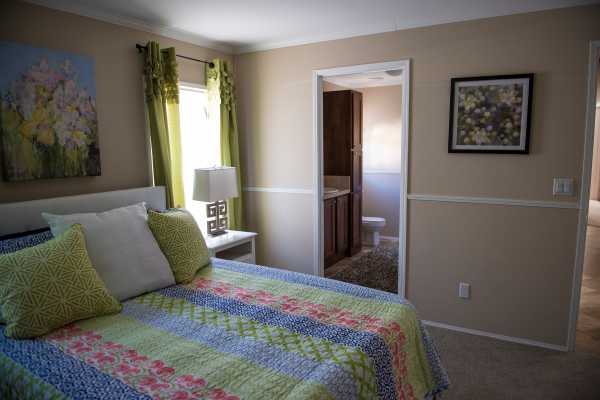 Orange Lake 15840-238 State Road 50Clermont, FL 34711