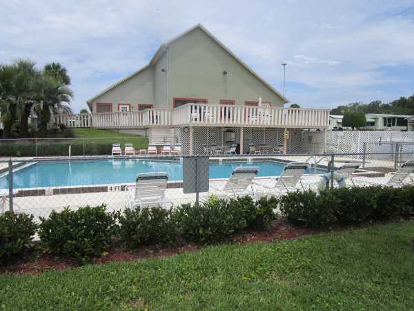 Lakeside Terrace55 LAKE GRIFFIN DR.Fruitland Park, FL 34731