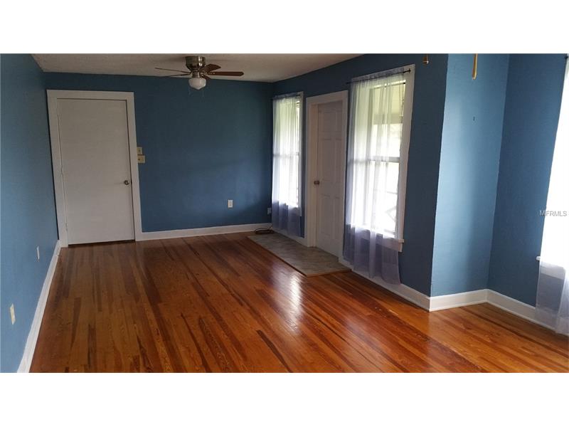 1387 SPRING LAKE ROAD, Fruitland Park, FL 34731