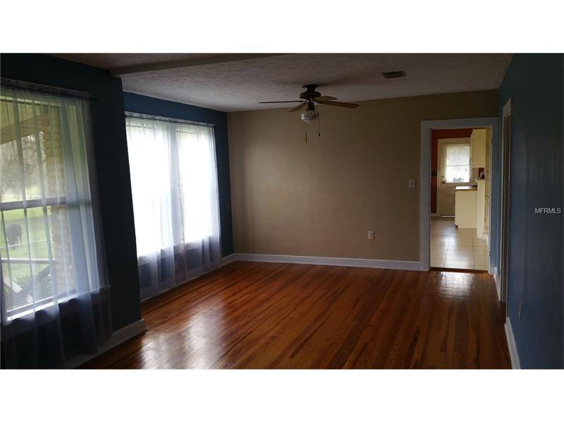 1387 SPRING LAKE ROAD, Fruitland Park, FL 34731