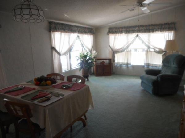 Lake Griffin Isles MHP397 Camellia DriveFruitland Park, FL 34731