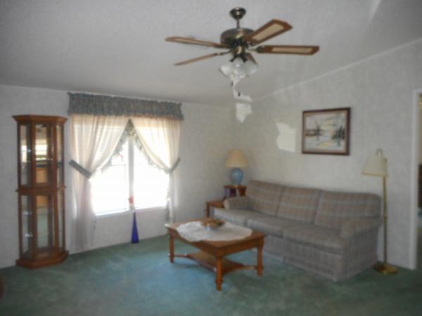 Lake Griffin Isles MHP397 Camellia DriveFruitland Park, FL 34731