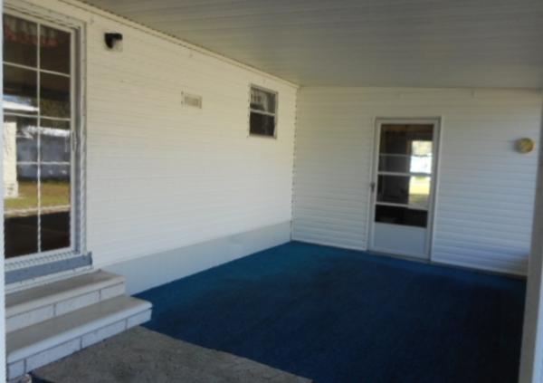Lake Griffin Isles MHP456 Carnation DrFruitland Park, FL 34731