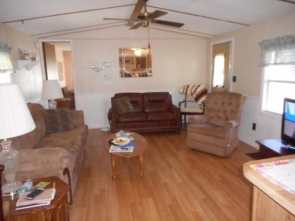 Lake Griffin Isles MHP307 Gardenia DriveFruitland Park, FL 34731