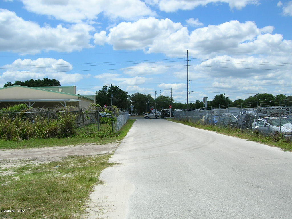 2405 US Hwy 441, Fruitland Park, FL 34731