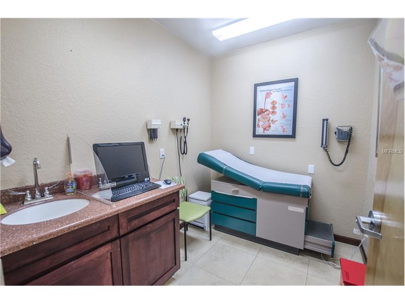 210 E MONUMENT AVE 1, Kissimmee, FL 34741